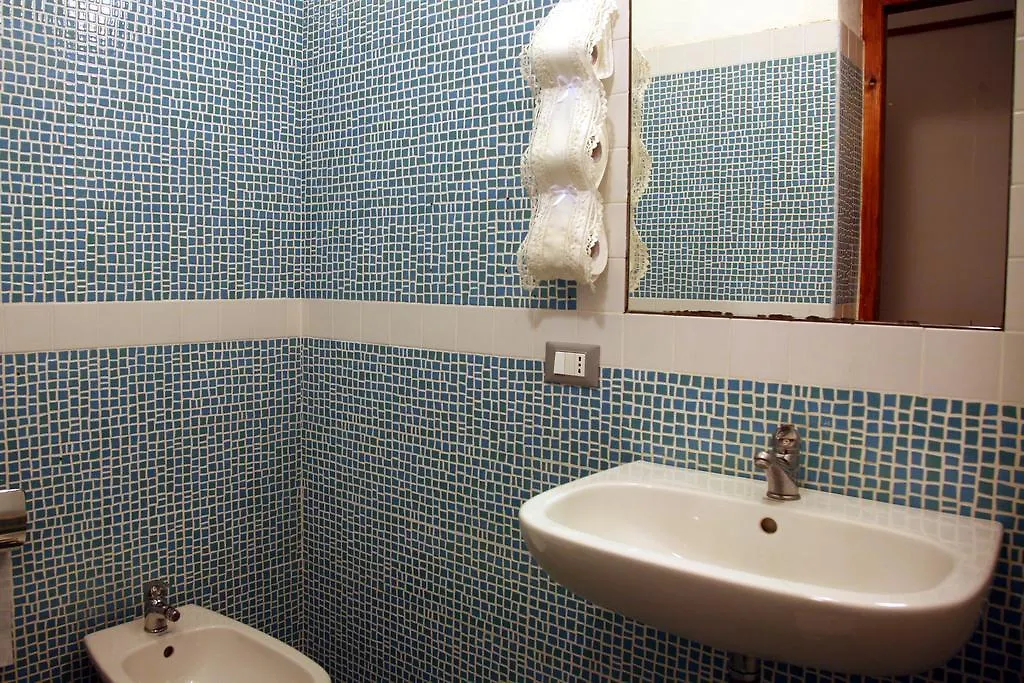 B&B Al Centro Di Palermo Oda ve Kahvaltı